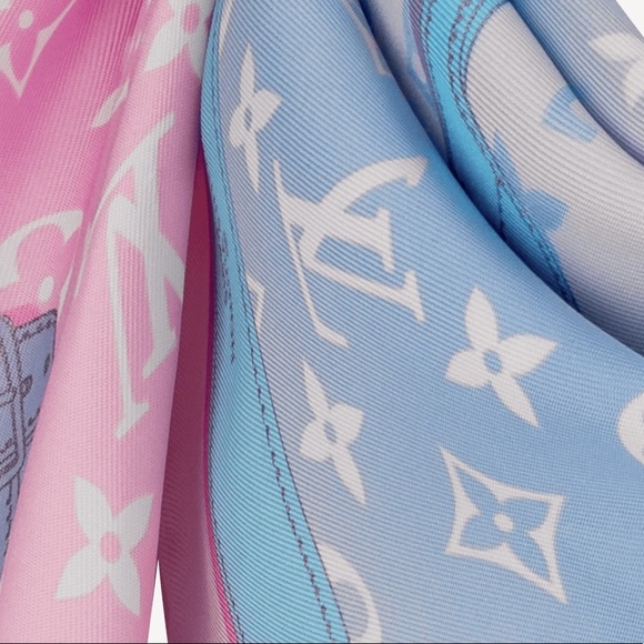 LOUIS VUITTON SCARF - Picture 6 of 7